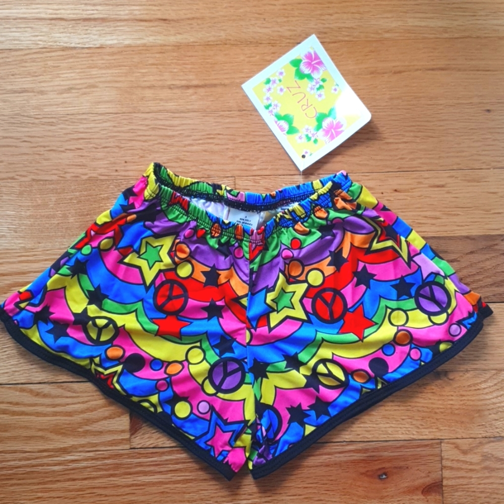 Cruz NWT Tween Girls Pop Art Print Multi Color Shorts NEW